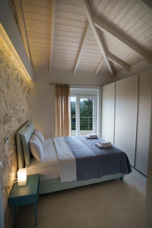 Astrali Stone Villas Paramithiá Kültér fotó