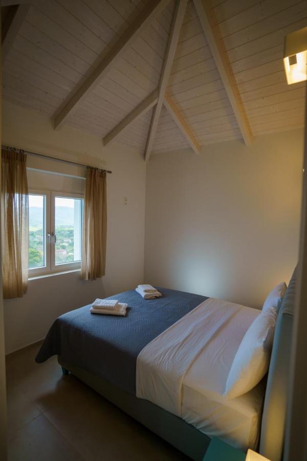 Astrali Stone Villas Paramithiá Kültér fotó